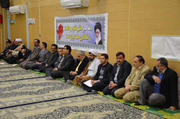 تجدیدپیمان دانشگاهیان یزد با آرمانهای انقلاب اسلامی