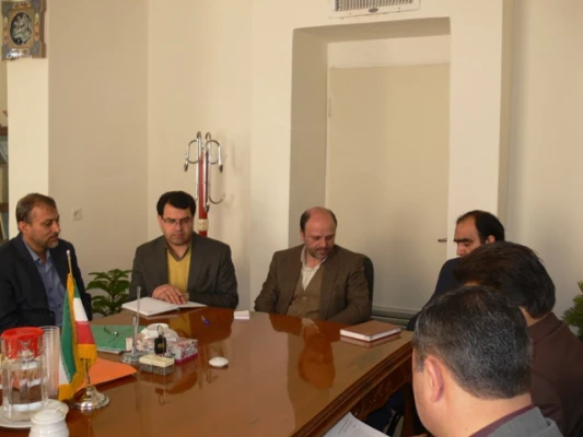 نشست صمیمی مسئولین پردیس های استان با مسئولین دانشگاه یزد‎