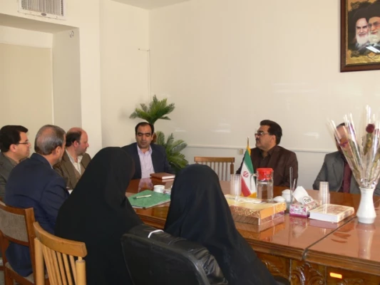 نشست صمیمی مسئولین پردیس های استان با مسئولین دانشگاه یزد‎