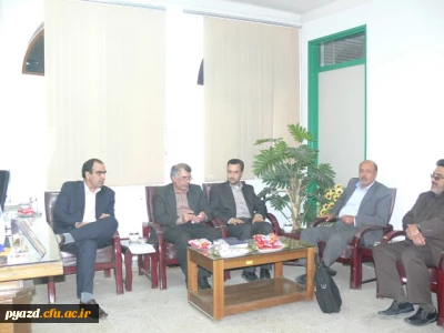 اولین جلسه ی هیأت امنای پردیس های یزد در سال 1393