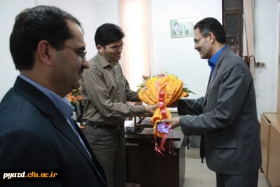 بازدید مدیر آموزش و پرورش ناحیه 2 یزد از پردیس شهیدان پاکنژاد