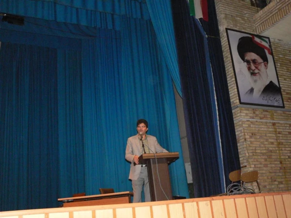 برگزاری گردهمایی هفتگی دانشجویان