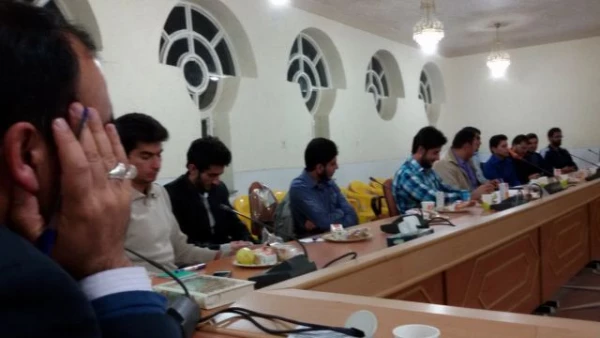 در ادامه سلسه نشست های مسئولین  پردیس:

جلسه هم اندیشی نمایندگان خوابگاه ها با مسئولین پردیس 6