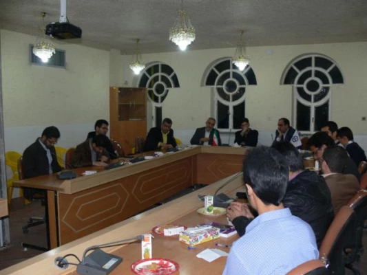 در راستای تبادل نظر و خردجمعی بین مسئولین و دانشجومعلمان:
برگزاری سومین جلسه شورای تعامل
 5