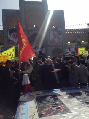 سرپرست، اساتید ، کارکنان و دانشجومعلمان پردیس  در مراسم راهپیمایی باشکوه ۲۲ بهمن حضور یافتند. 8