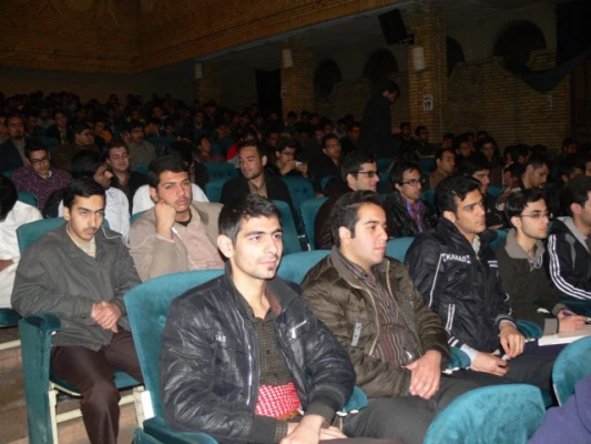 برگزاری دومین جلسه کارگاه های آموزشی یکشنبه ها :

با موضوع کارورزی و شیوه اجرایی آن در نیمسال دوم ( همراه با گزارش تصویری ) 8