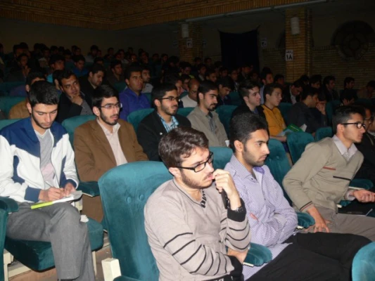 برگزاری دومین جلسه کارگاه های آموزشی یکشنبه ها :

با موضوع کارورزی و شیوه اجرایی آن در نیمسال دوم ( همراه با گزارش تصویری ) 15