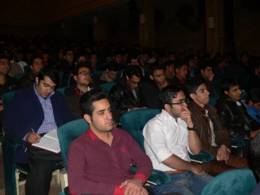 برگزاری دومین جلسه کارگاه های آموزشی یکشنبه ها :

با موضوع کارورزی و شیوه اجرایی آن در نیمسال دوم ( همراه با گزارش تصویری ) 12