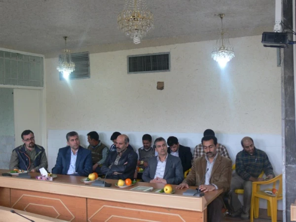 در جلسه ای صمیمی با حضور تمام همکاران:

تقدیر و سپاس از زحمات یک ساله این عزیزان در حوزه های مختلف 3