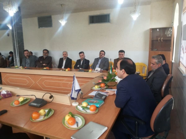 در جلسه ای صمیمی با حضور تمام همکاران:

تقدیر و سپاس از زحمات یک ساله این عزیزان در حوزه های مختلف 6