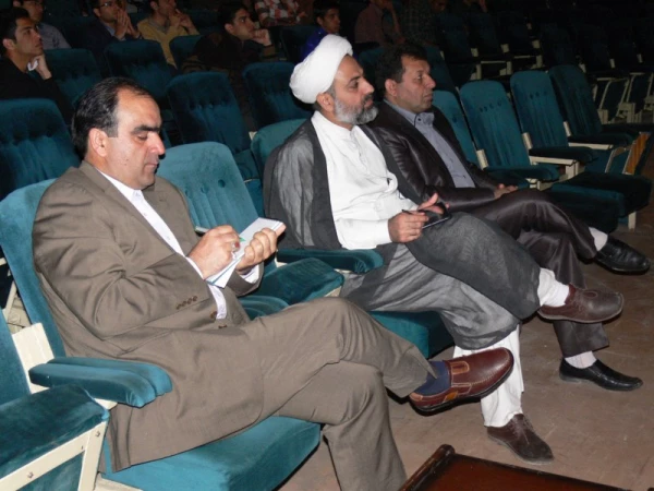 اولین جلسه کارگاه آموزشی روزهای یکشنبه در سال جدید :

کارگاه آموزشی مهارت های زندگی 5