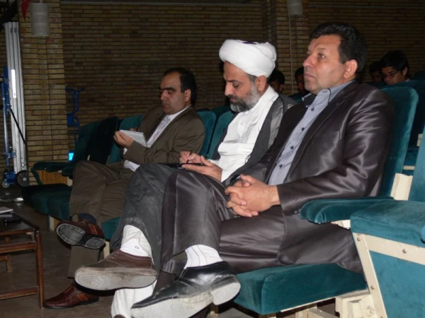 اولین جلسه کارگاه آموزشی روزهای یکشنبه در سال جدید :

کارگاه آموزشی مهارت های زندگی 6