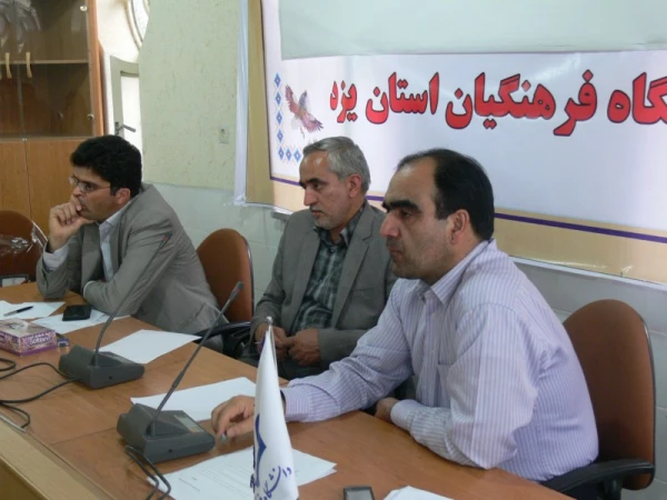 در راستای تبادل نظر و خردجمعی بین مسئولین و دانشجومعلمان:

برگزاری اولین جلسه شورای تعامل در سال جدید 9