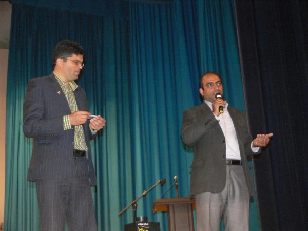 برگزاری مراسم در پردیس :

 به مناسبت هفته آموزش و بزرگداشت مقام معلم 12