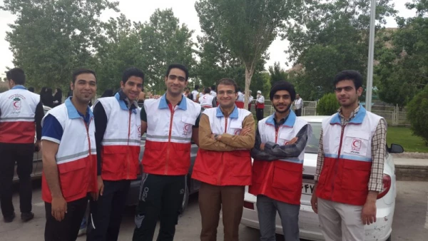 به مناسبت هفته هلال احمر:

همایش پیاده روی و کوهنوردی با حضور داوطلبان جمعیت هلال احمر یزد ( گزارش تصویری) 5