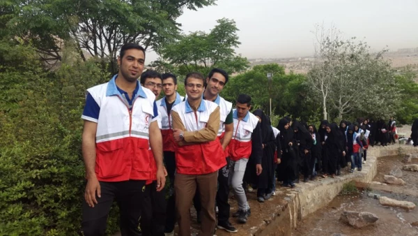 به مناسبت هفته هلال احمر:

همایش پیاده روی و کوهنوردی با حضور داوطلبان جمعیت هلال احمر یزد ( گزارش تصویری) 6