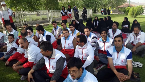 به مناسبت هفته هلال احمر:

همایش پیاده روی و کوهنوردی با حضور داوطلبان جمعیت هلال احمر یزد ( گزارش تصویری) 14