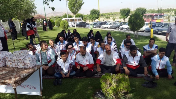 به مناسبت هفته هلال احمر:

همایش پیاده روی و کوهنوردی با حضور داوطلبان جمعیت هلال احمر یزد ( گزارش تصویری) 16