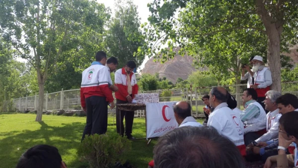 به مناسبت هفته هلال احمر:

همایش پیاده روی و کوهنوردی با حضور داوطلبان جمعیت هلال احمر یزد ( گزارش تصویری) 19