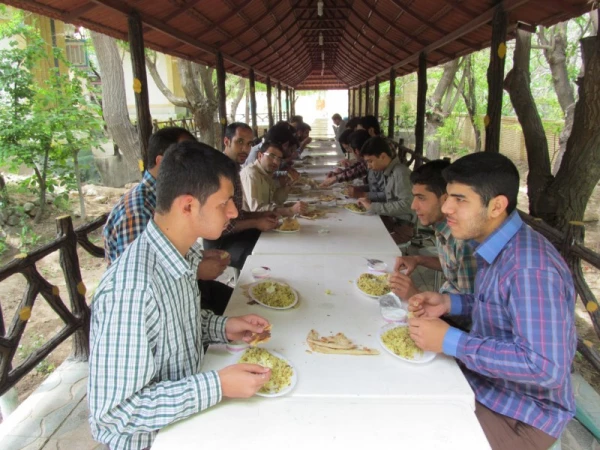 با محوریت سیر مطالعاتی آثار شهید مرتضی:

دوره تشکیلاتی سراج برگزار شد.
 6