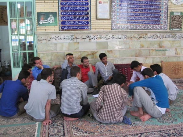 با محوریت سیر مطالعاتی آثار شهید مرتضی:

دوره تشکیلاتی سراج برگزار شد.
 10