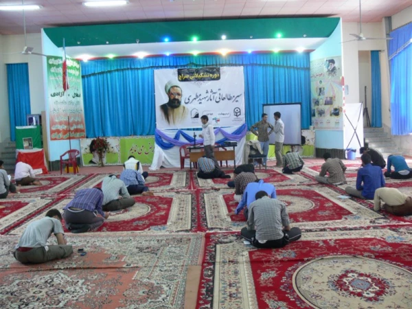 با محوریت سیر مطالعاتی آثار شهید مرتضی:

دوره تشکیلاتی سراج برگزار شد.
 15