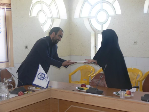 اولین نشست توجیهی مشترک بین دو پردیس دانشگاه فرهنگیان یزد :

با حضور کلیه کارکنان ، اعضای هیات علمی و مدرسین پردیس های استان 19