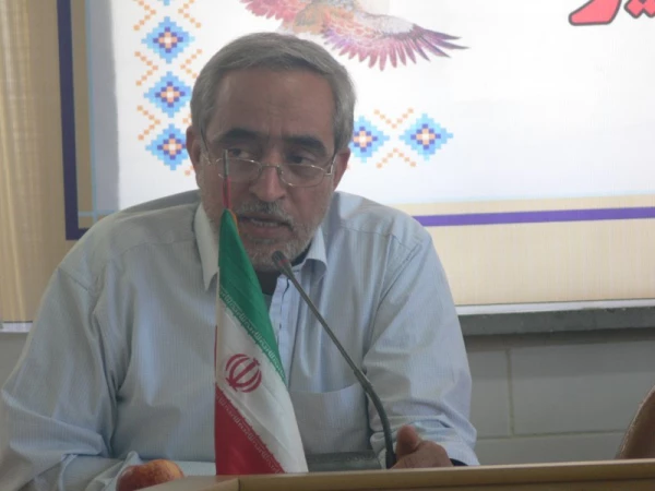 اولین نشست توجیهی مشترک بین دو پردیس دانشگاه فرهنگیان یزد :

با حضور کلیه کارکنان ، اعضای هیات علمی و مدرسین پردیس های استان 7