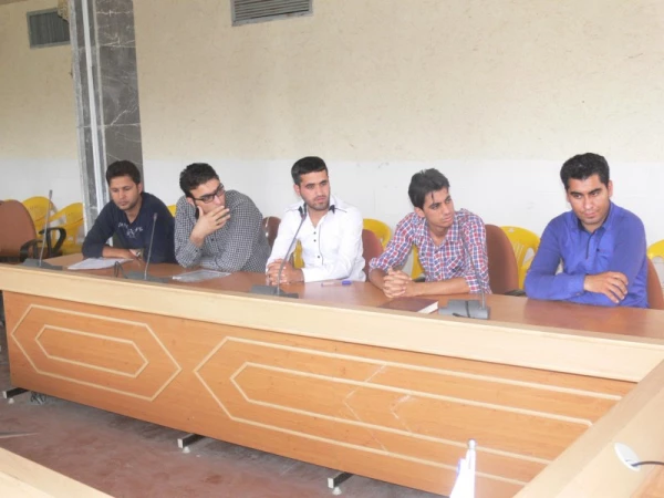 با حضور سرپرست و معاونین پردیس :

برگزاری جلسه  انجمن های ورزشی پردیس 3