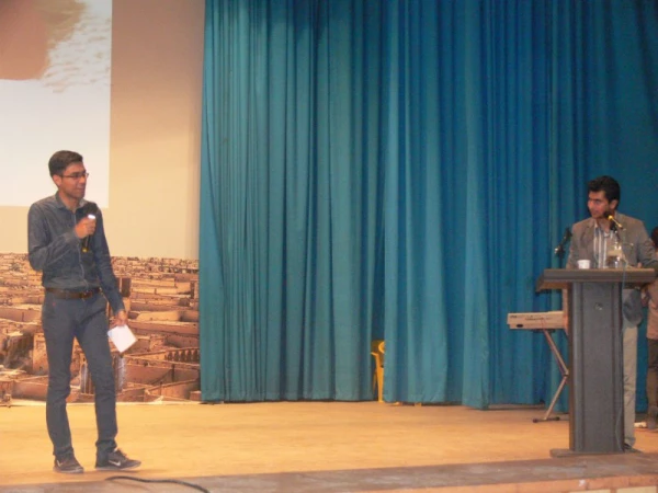 در آستانه میلاد حضرت علی اکبر (ع) و روز جوان  : 

برگزاری جشن معلم جوان در پردیس 6