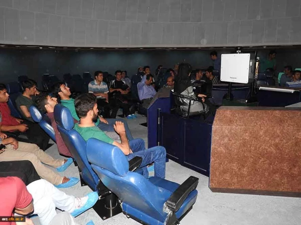 در پنجمین روز المپیاد:

ورزشکاران از آسمان نمای علوم و نجوم زنجان بازدید کردند
 4