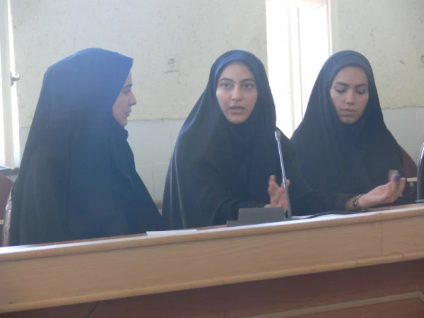 در راستای همکاری و هم اندیشی دانشجومعلمان پردیس های برادران و خواهران با نظارت دفتر نهاد رهبری :

برگزاری جلسه هم اندیشی سردبیران و اعضای نشریات دانشجویی دانشگاه فرهنگیان یزد 11