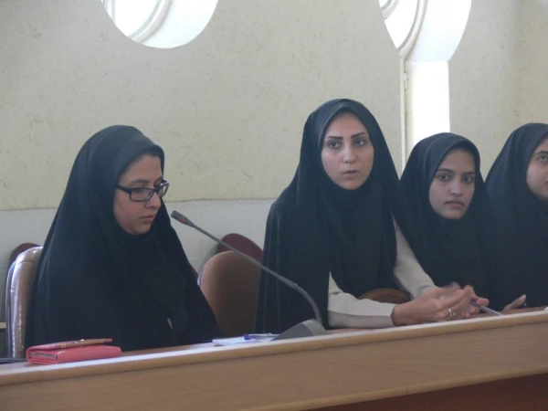 در راستای همکاری و هم اندیشی دانشجومعلمان پردیس های برادران و خواهران با نظارت دفتر نهاد رهبری :

برگزاری جلسه هم اندیشی سردبیران و اعضای نشریات دانشجویی دانشگاه فرهنگیان یزد 13