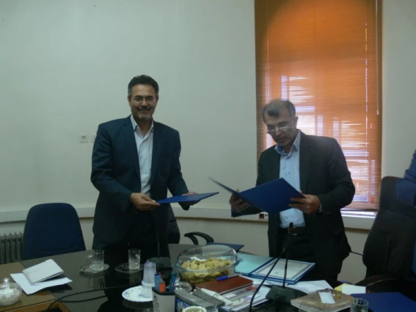 در راستای سازماندهی کارورزی دانشجومعلمان :

برگزاری شورای کارگروه کارورزی استان 6