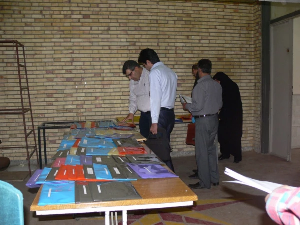 با حضور اساتید پردیس های استانی دانشگاه فرهنگیان در پردیس شهیدان پاک نژاد :

برگزاری اولین جلسه گروه های آموزشی در سال تحصیلی جدید 7