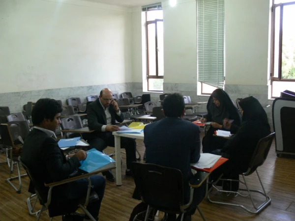 با حضور اساتید پردیس های استانی دانشگاه فرهنگیان در پردیس شهیدان پاک نژاد :

برگزاری اولین جلسه گروه های آموزشی در سال تحصیلی جدید 18