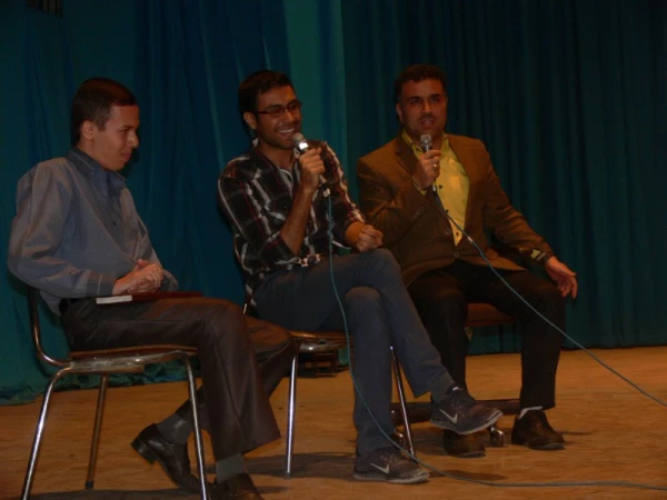 برگزاری اولین کارگاه آموزشی در سال جدید تحصیلی به صورت مناظره ای با موضوع :

" ازدواج در دوران دانشجویی داشته باشیم یا نه"
 16