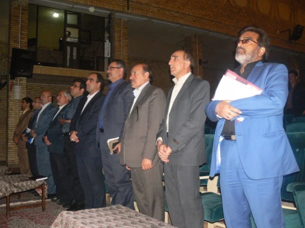 جلسه توجیهی مدیران و معاونین آموزشی مدارس مجری طرح کارورزی
 4