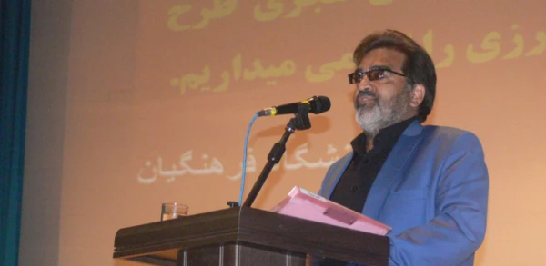 جلسه توجیهی مدیران و معاونین آموزشی مدارس مجری طرح کارورزی
 20