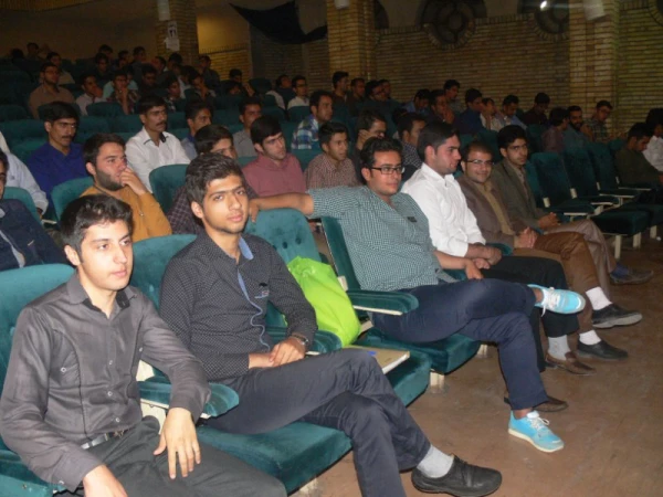 برگزاری دومین کارگاه آموزشی مناظره ای با موضوع ازدواج  12