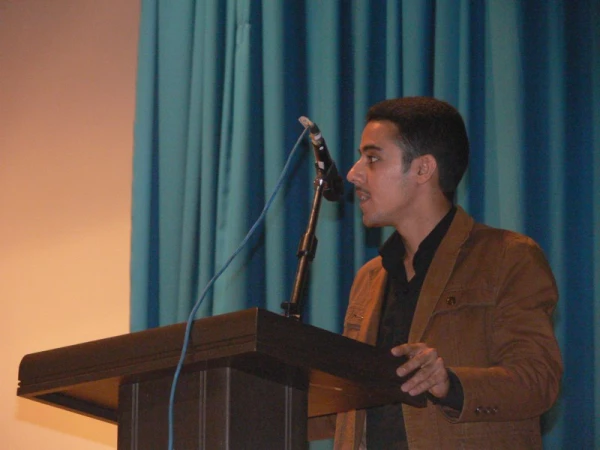 در ادامه کارگاه های آموزشی روزهای یکشنبه :

برگزاری نشست پرسش و پاسخ با حضور مسئولین حوزه آموزش پردیس 24