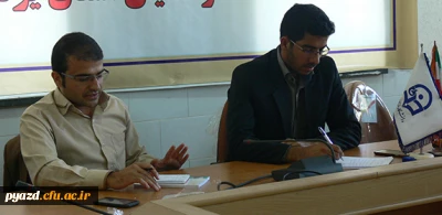 در راستای برگزاری نمایشگاه هفته پژوهش در دانشگاه یزد :

جلسه هماهنگی و برنامه ریزی سردبیران نشریات دانشجویی پردیس