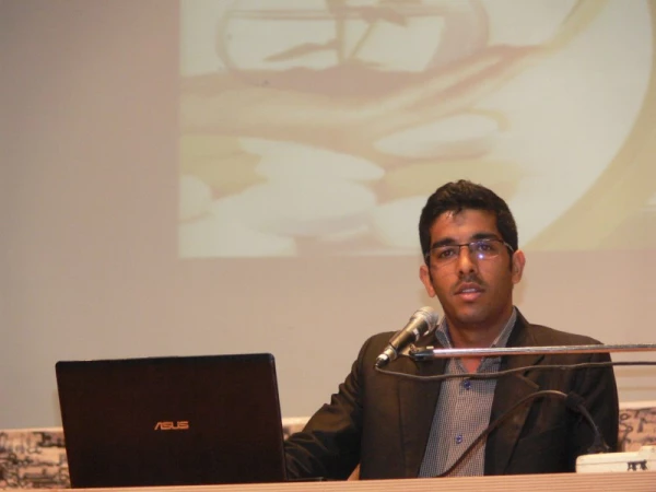 با همت و مشارکت کانون دانشجویی هلال احمر پردیس شهیدان پاک نژاد برگزار شد :

کارگاه آموزشی حفظ سلامتی از دیدگاه  طب سنتی ایرانی- اسلامی 3