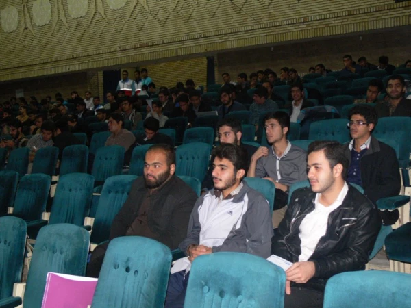 با همت و مشارکت کانون دانشجویی هلال احمر پردیس شهیدان پاک نژاد برگزار شد :

کارگاه آموزشی حفظ سلامتی از دیدگاه  طب سنتی ایرانی- اسلامی 9