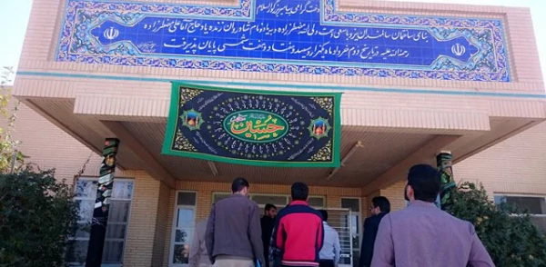 بازدید اعضای انجمن علمی دانشجویی مشاوره پردیس از مجتمع آسایشگاه های معلولین و سالمندان فاطمه الزهرا(س) تفت 2