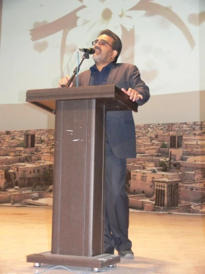 استاد فرجیان، معاون آموزشی، پژوهشی و فرهنگی پردیس  در جمع دانشجومعلمان :

زمان برگزاری آزمون جامع مرداد ماه سال95خواهد بود.
 7