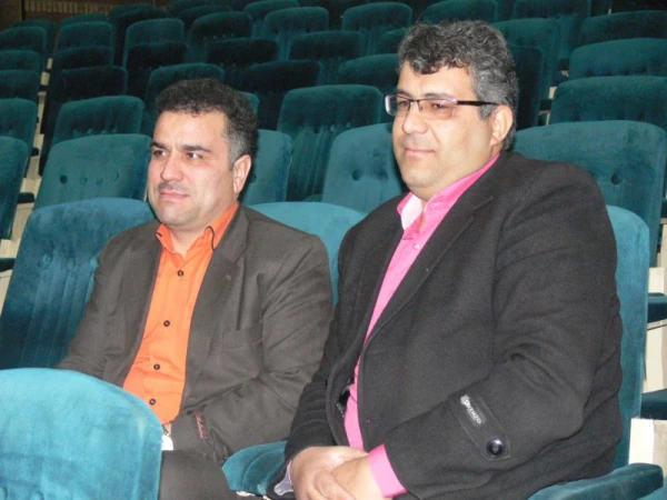 استاد فرجیان، معاون آموزشی، پژوهشی و فرهنگی پردیس  در جمع دانشجومعلمان :

زمان برگزاری آزمون جامع مرداد ماه سال95خواهد بود.
 11