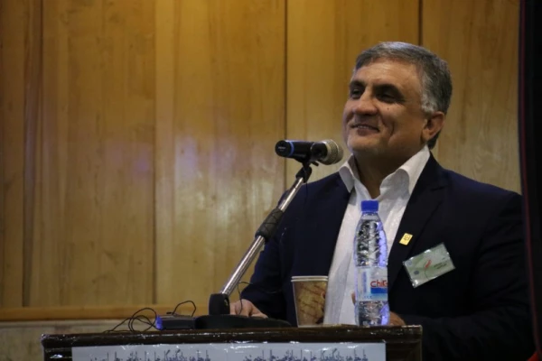 در شهر دارالعلم و دارالعباده یزد برگزار شد:

دومین همایش کشوری دبیران شورای صنفی-رفاهی دانشگاه فرهنگیان
 5