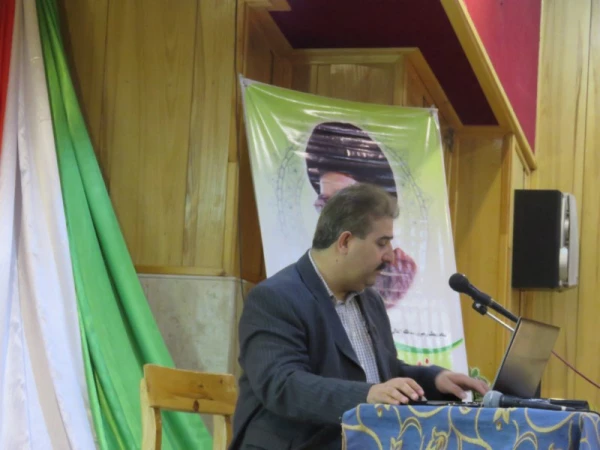 در اولین روز همایش کشوری دبیران شورای صنفی-رفاهی دانشگاه فرهنگیان برگزار شد :

کارگاه های آموزشی با موضوعات آشنایی با فرق و مذاهب نوظهور؛ مهارت های زندگی و فضای مجازی
 2