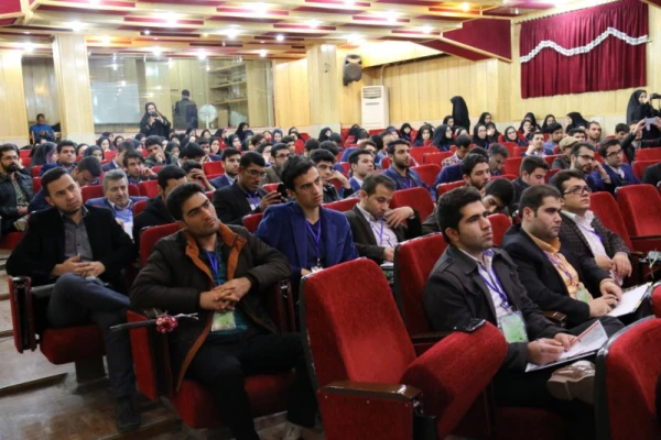 در اولین روز همایش کشوری دبیران شورای صنفی-رفاهی دانشگاه فرهنگیان برگزار شد :

کارگاه های آموزشی با موضوعات آشنایی با فرق و مذاهب نوظهور؛ مهارت های زندگی و فضای مجازی
 9